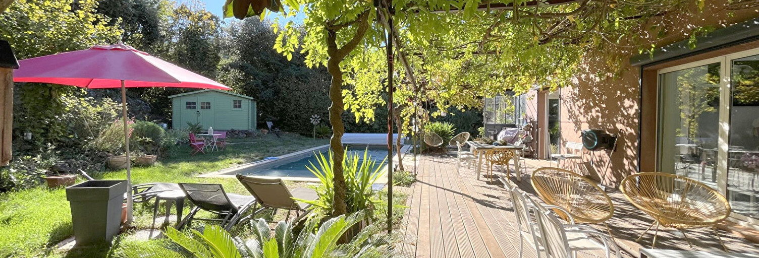 Maison 5 Pièces 142 m² à vendre à Signes (83870)