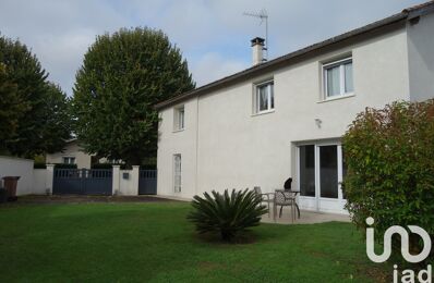 vente maison 225 000 € à proximité de Saint-Caprais-de-Lerm (47270)