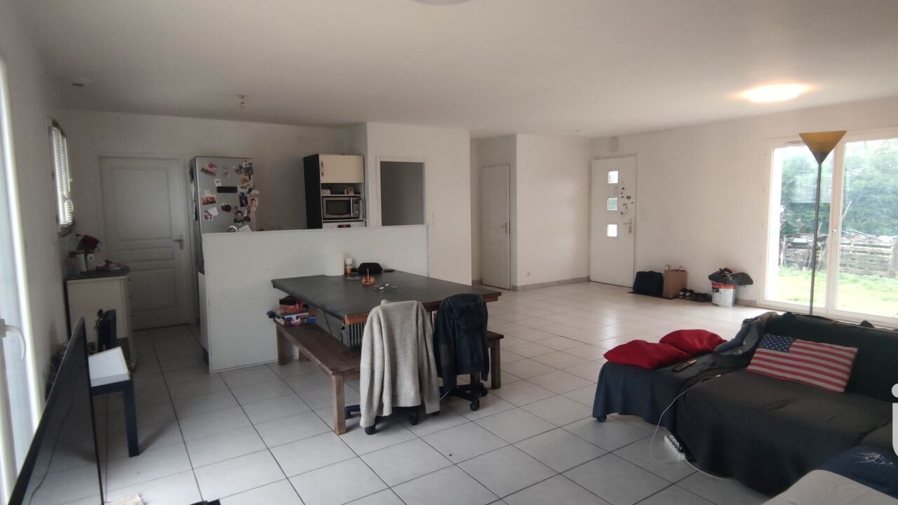 maison 5 pièces 105 m2 à vendre à Saint-Avit-Saint-Nazaire (33220)