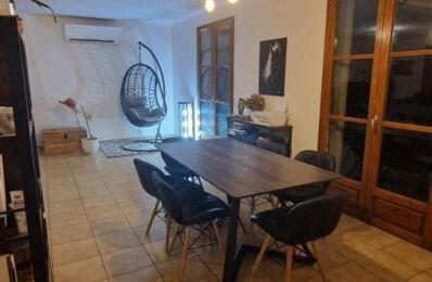 location maison 2 000 € CC /mois à proximité de Ferrières-en-Brie (77164)