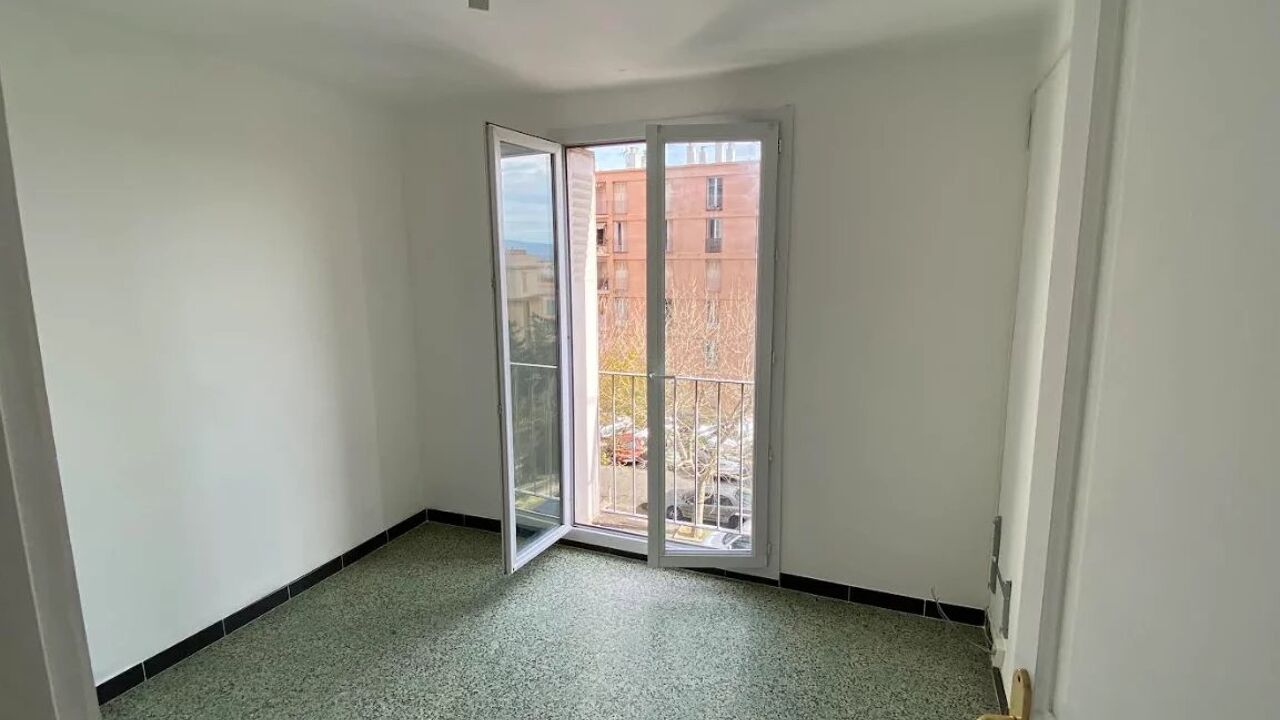 appartement 4 pièces 64 m2 à vendre à Marseille 15 (13015)