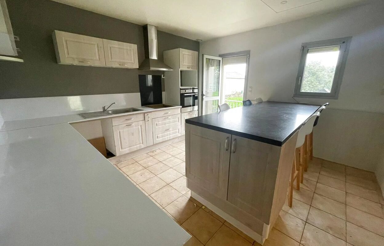 maison 7 pièces 165 m2 à vendre à Armaillé (49420)