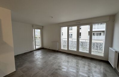 location appartement 815 € CC /mois à proximité de Évry (91000)