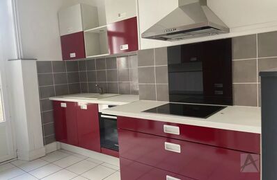 location appartement 730 € CC /mois à proximité de Saint-Alban-de-Montbel (73610)