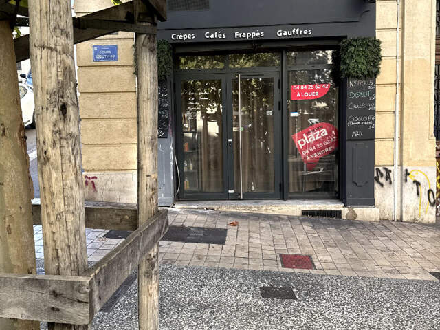 Cession de bail  de restaurant 110 m2 - Cours Lieutaud- Marseille 1er — photo du bien