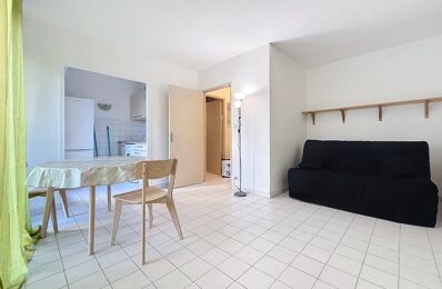 location appartement 680 € CC /mois à proximité de Gilette (06830)