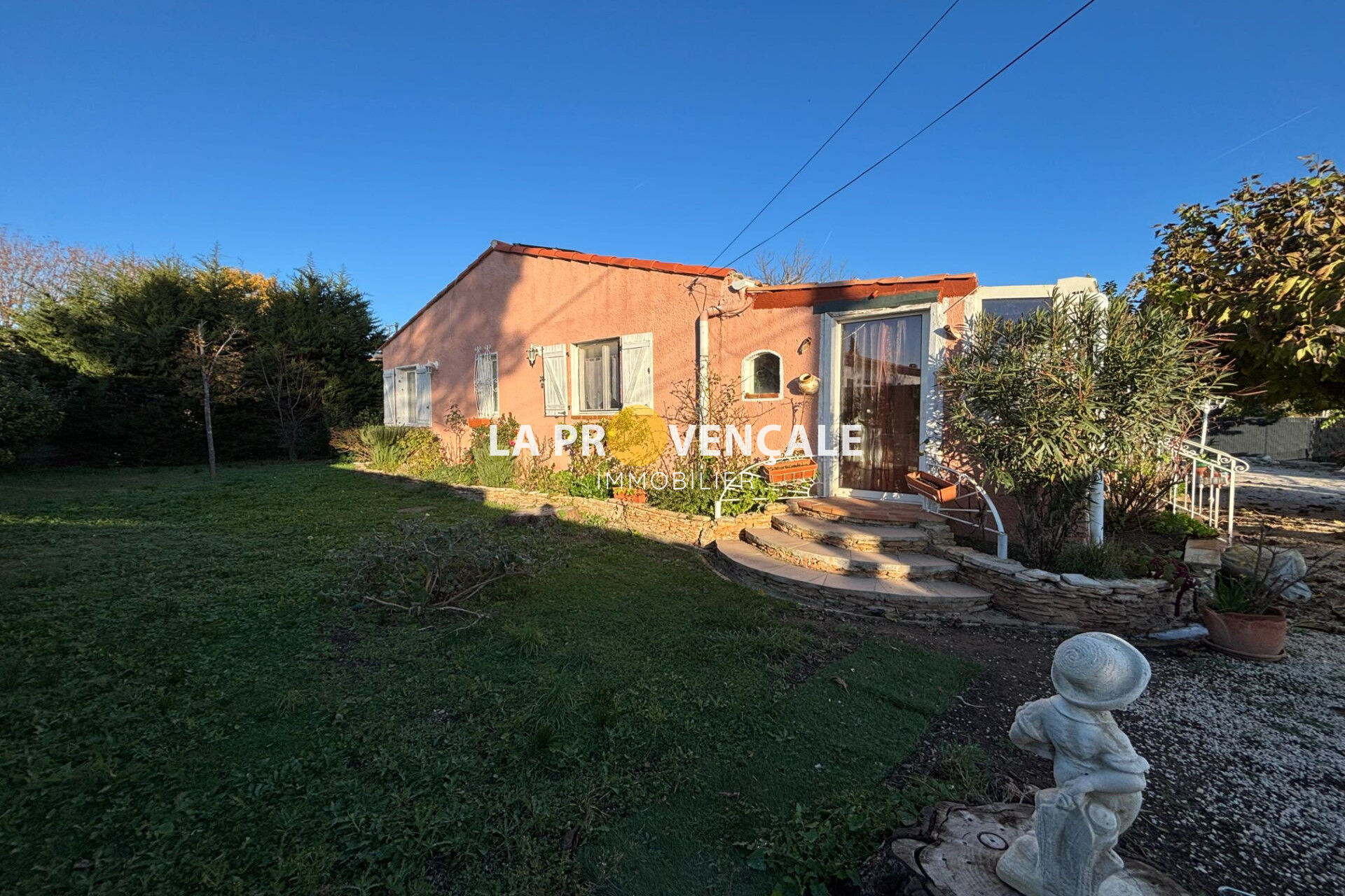 Villa / Maison 5 pièces  à vendre Pourrières 83910