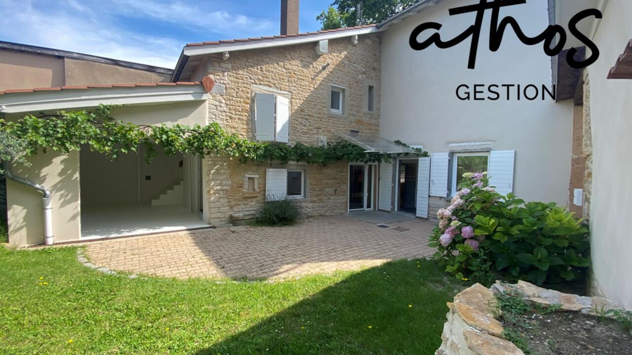 maison 6 pièces 165 m2 à louer à Chasselay (69380)