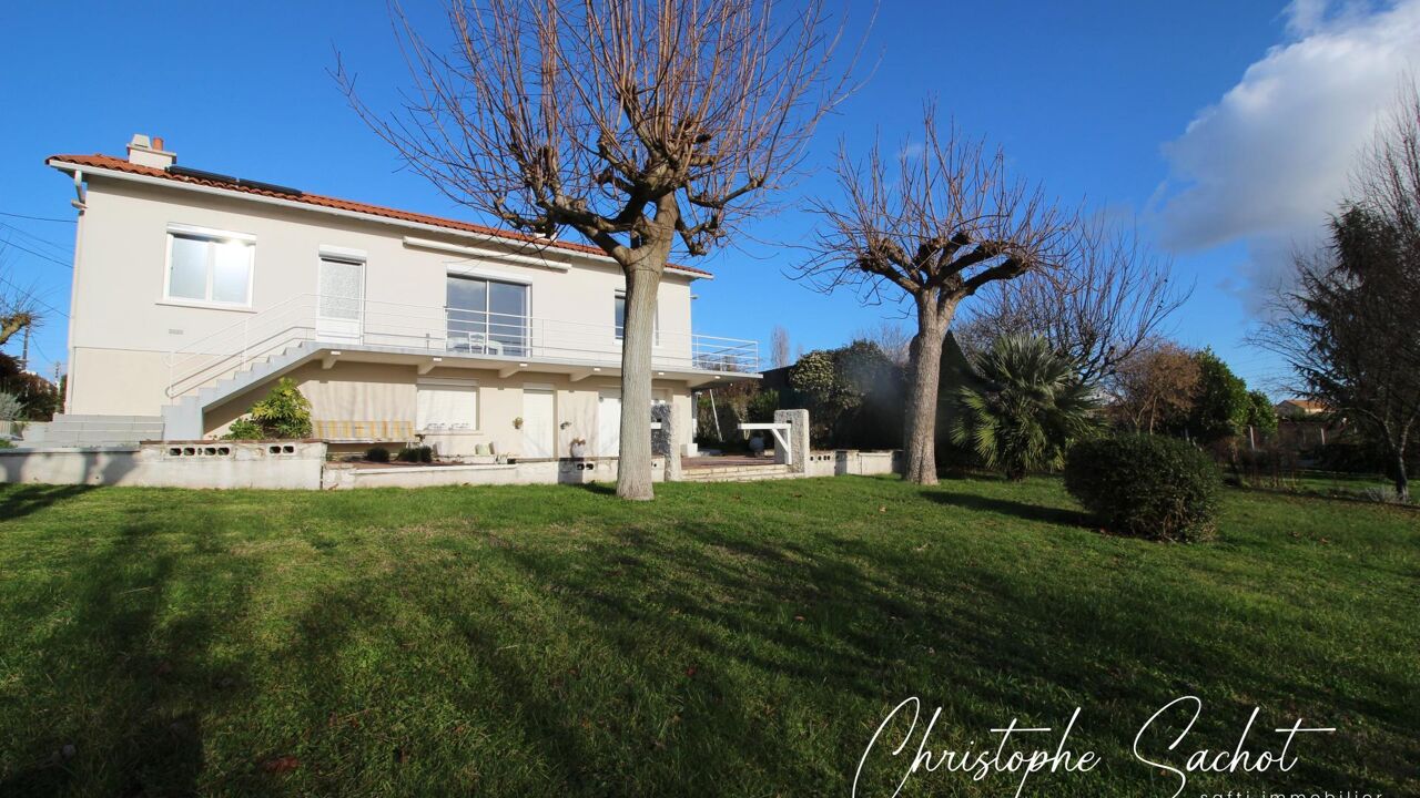 maison 6 pièces 108 m2 à vendre à Niort (79000)