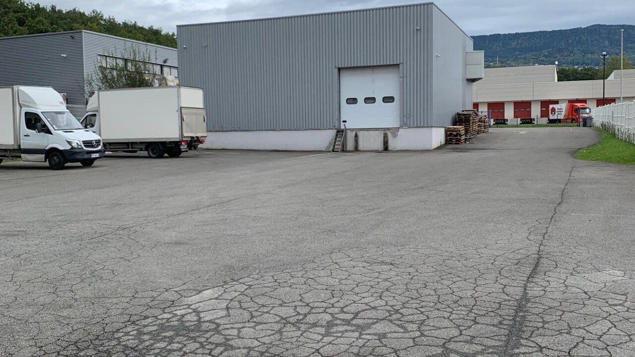 commerce  pièces 460 m2 à vendre à Ville-la-Grand (74100)