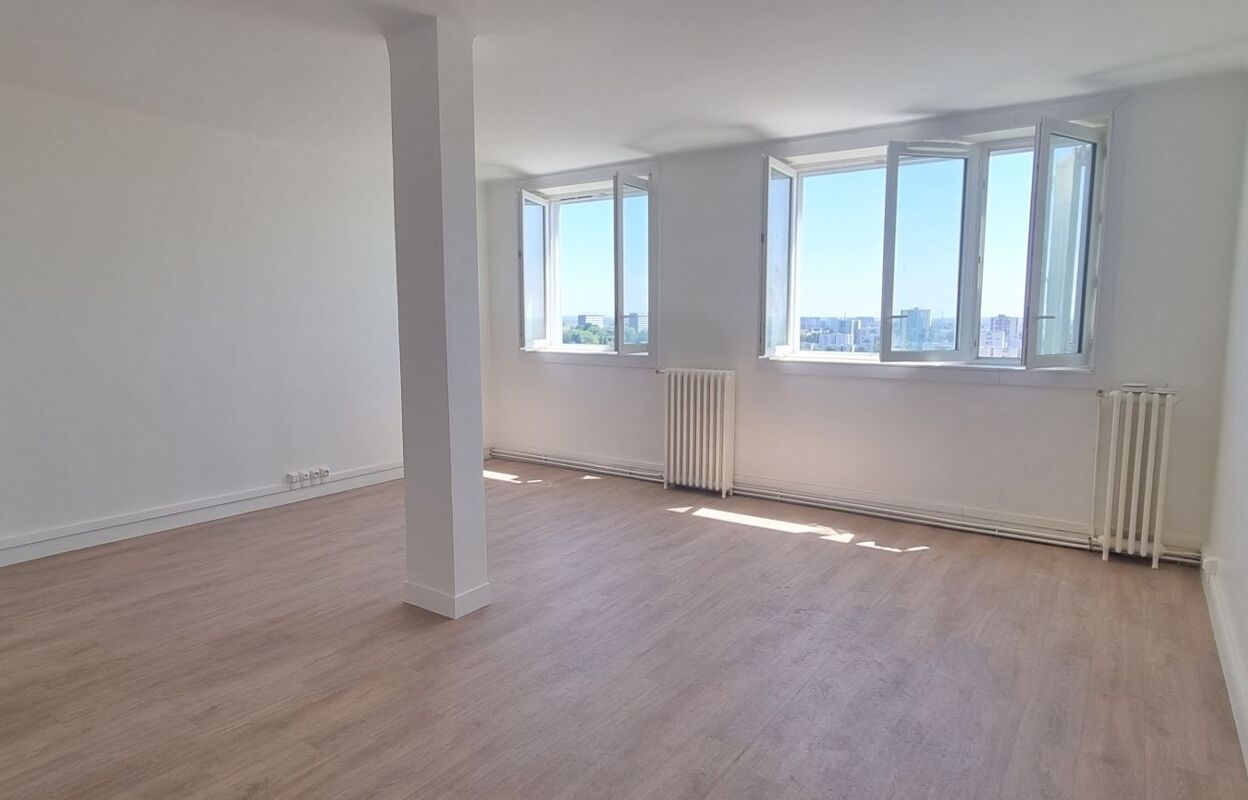 appartement 5 pièces 90 m2 à vendre à Villiers-le-Bel (95400)