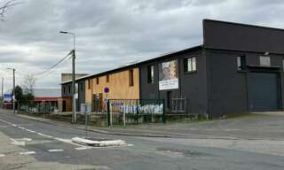 Commerce  904 m² à louer à Villefranche-sur-Saône (69400)