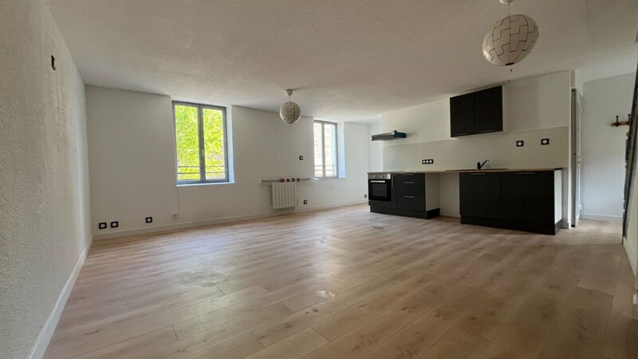 appartement 3 pièces 80 m2 à louer à Saint-Uze (26240)