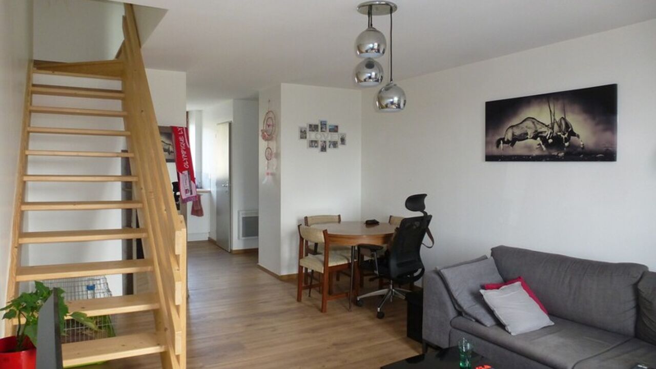 appartement  pièces 45 m2 à louer à Saint-Donat-sur-l'Herbasse (26260)