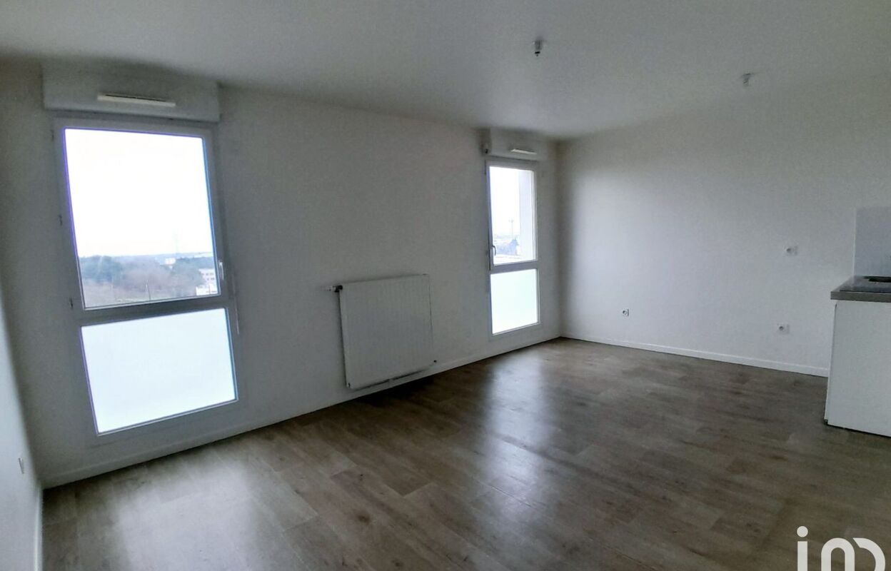 appartement 1 pièces 28 m2 à louer à Évry (91000)