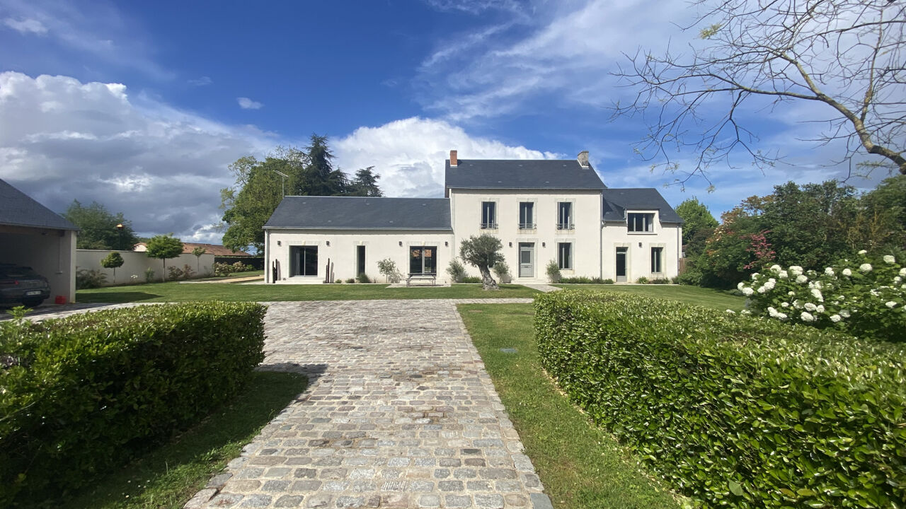 maison 8 pièces 262 m2 à vendre à Poitiers (86000)