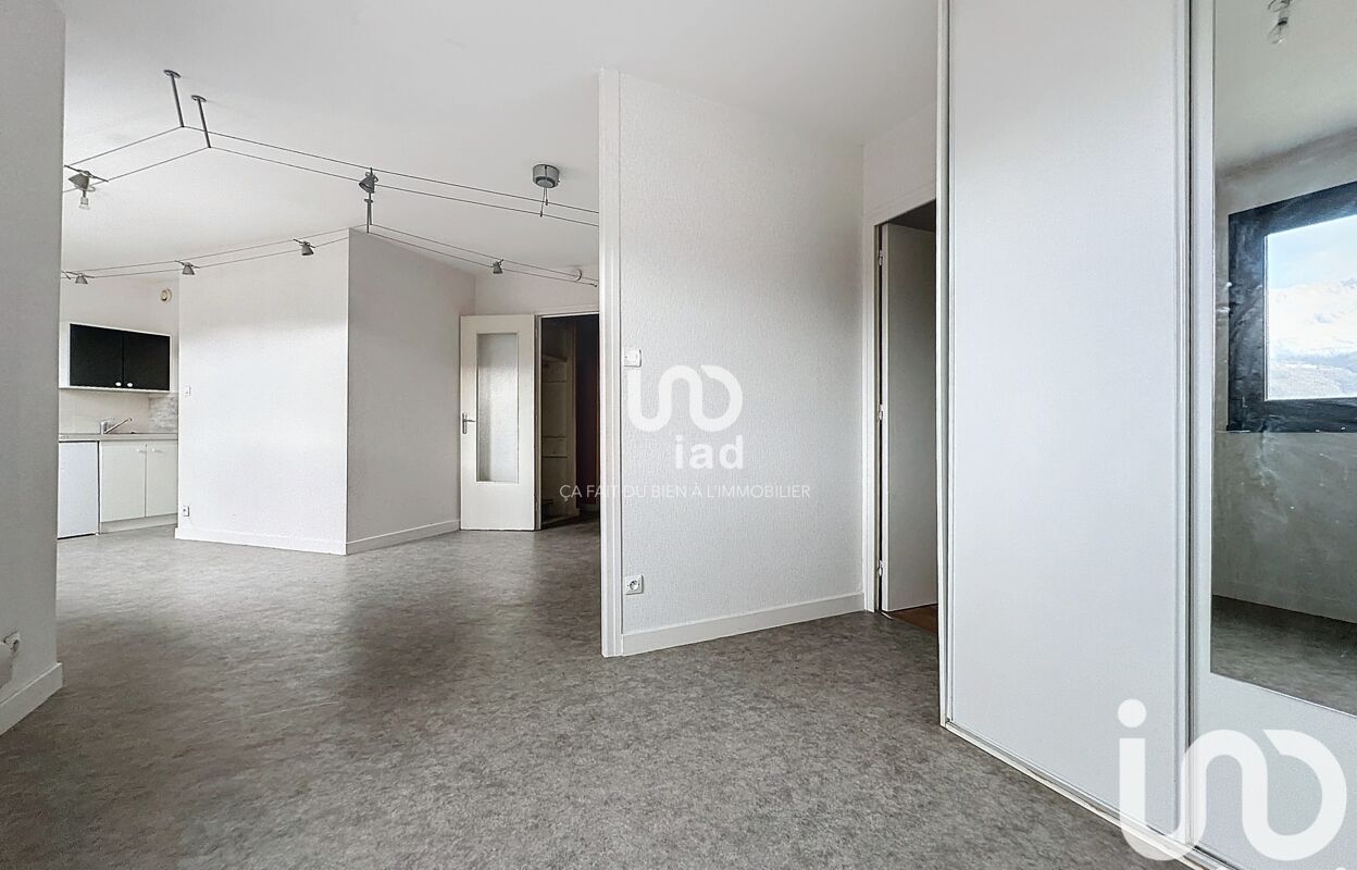 appartement 2 pièces 37 m2 à vendre à Échirolles (38130)