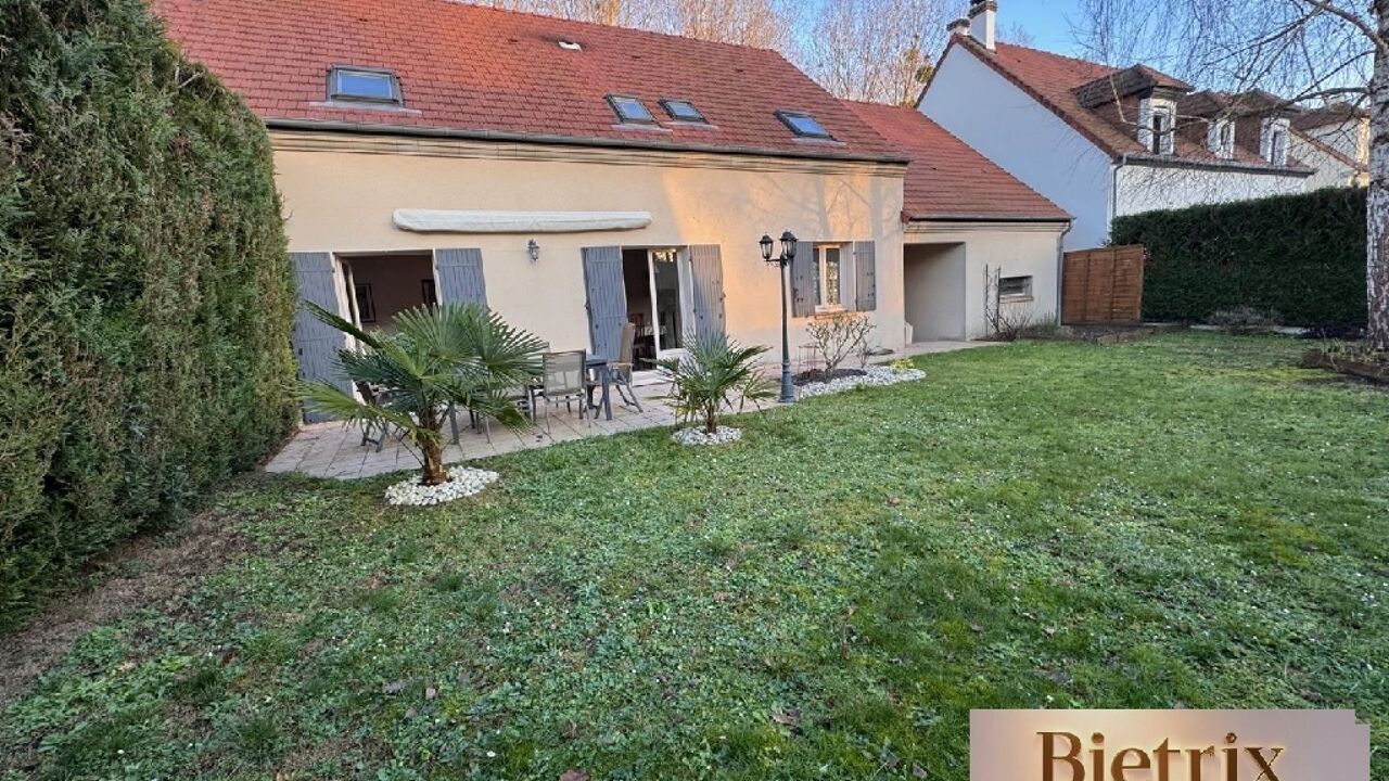 maison 6 pièces 106 m2 à vendre à L'Isle-Adam (95290)