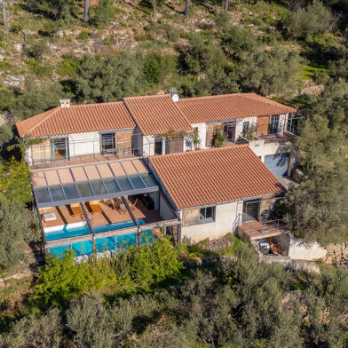 Maison 6 pièces 945000 €