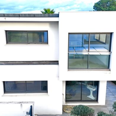 Maison 5 pièces 894500 €