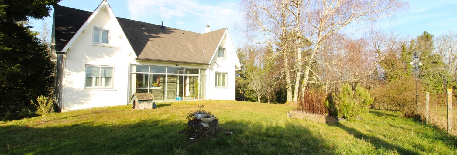 Maison 7 Pièces 180 m² à vendre à Ladignac-sur-Rondelles (19150)