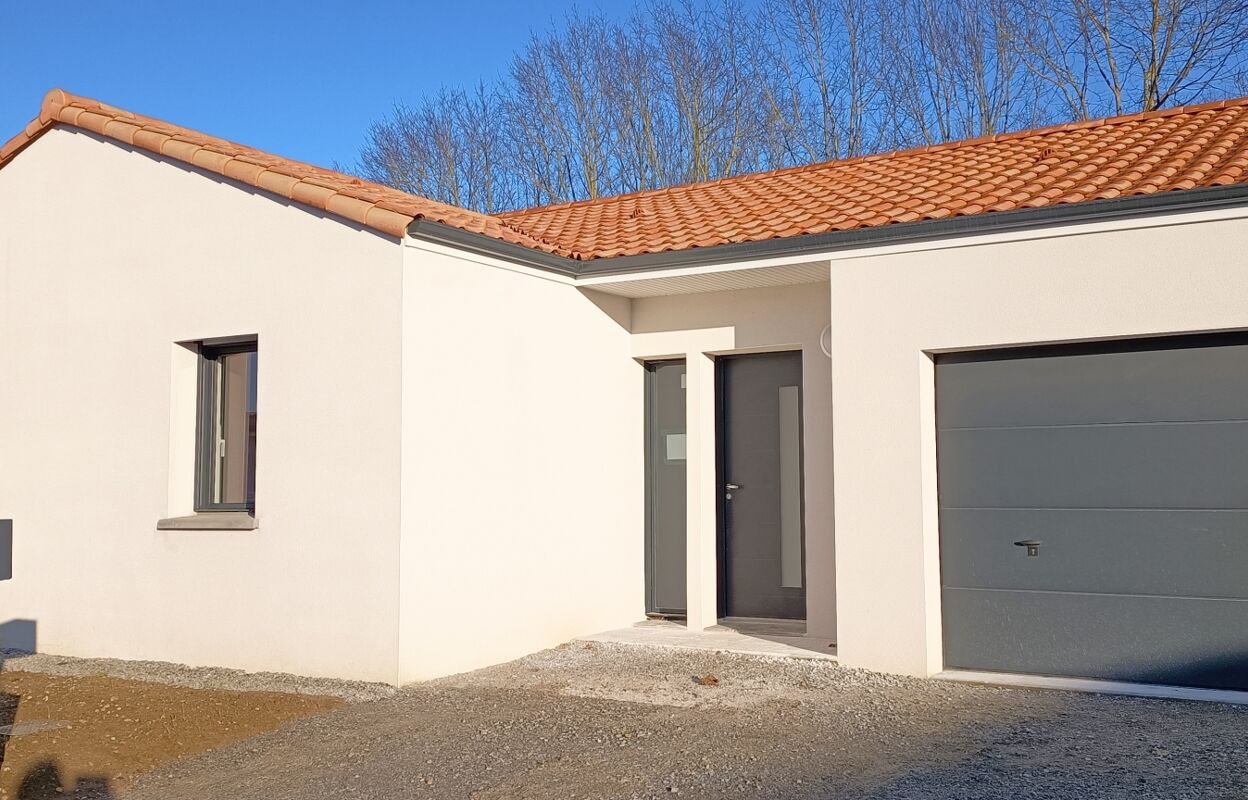 maison 4 pièces 91 m2 à louer à Vieillevigne (44116)