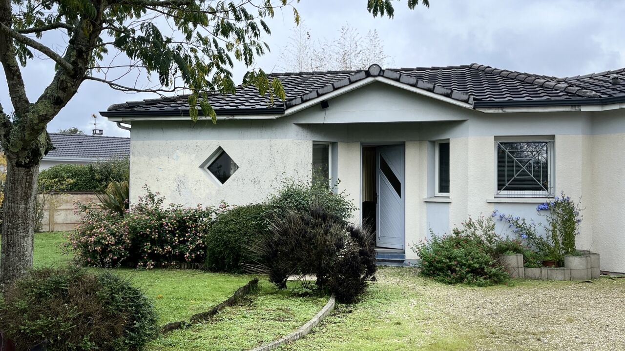 maison 5 pièces 127 m2 à vendre à Le Taillan-Médoc (33320)