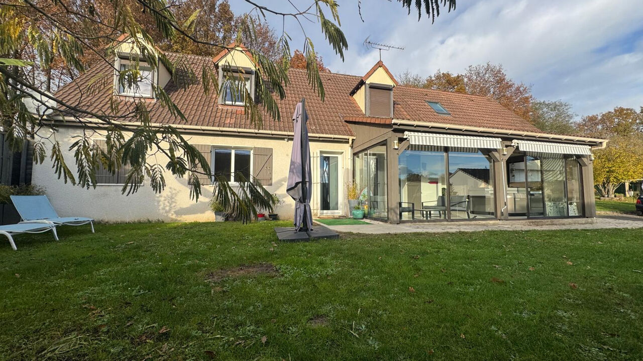 maison 8 pièces 160 m2 à vendre à Villiers-Saint-Frédéric (78640)