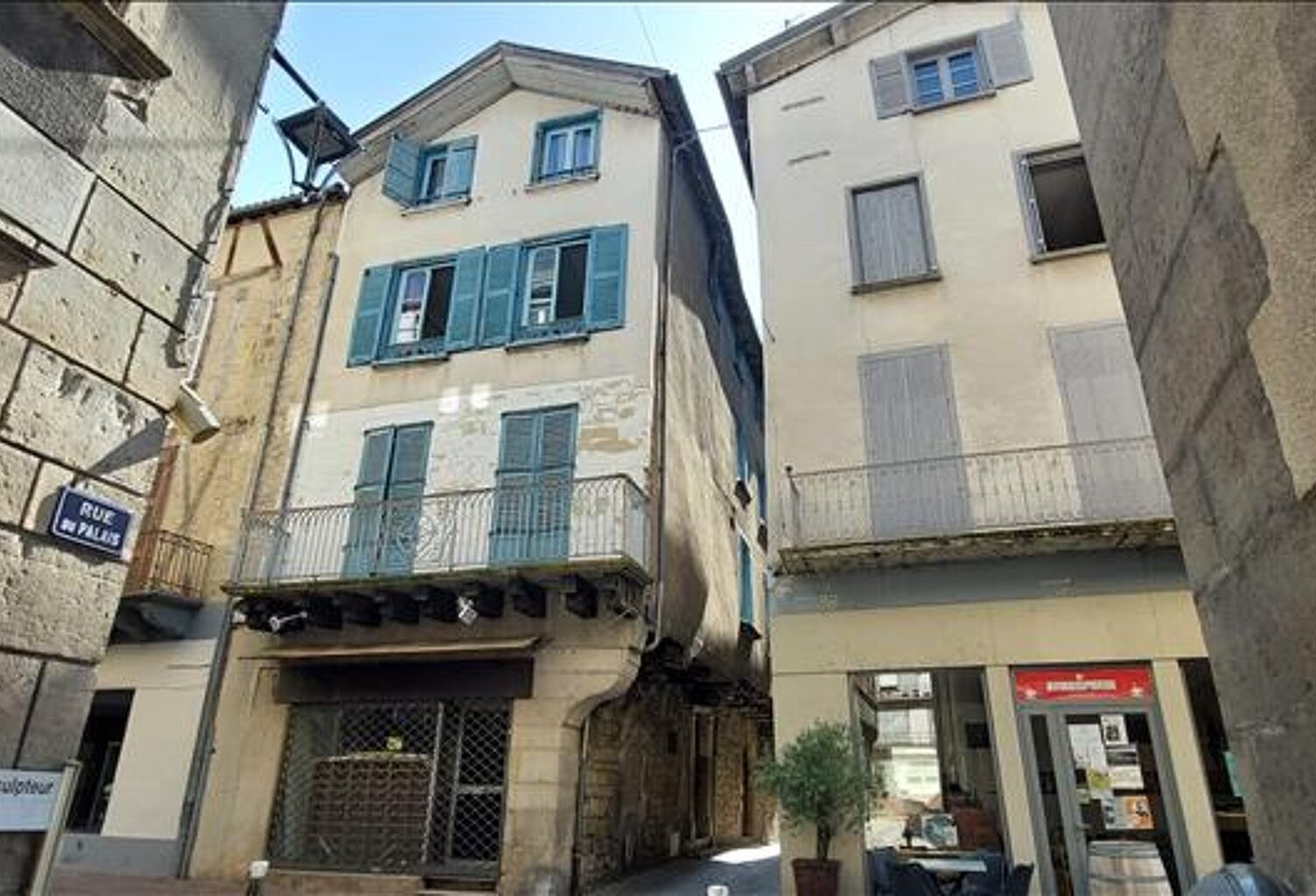 Vente immeuble   Villefranche-de-Rouergue (12200) — photo 1
