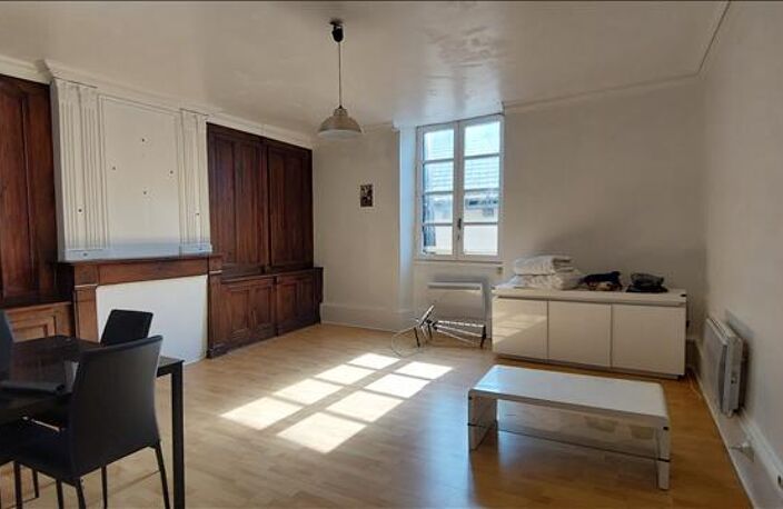 Vente immeuble   Villefranche-de-Rouergue (12200) — photo 2