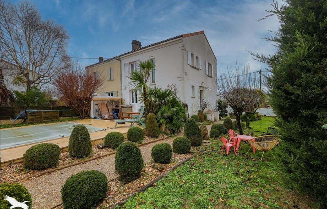 maison 4 pièces 95 m2 à vendre à Jonzac (17500)