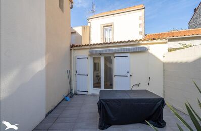 vente maison 189 570 € à proximité de Les Essards (17250)