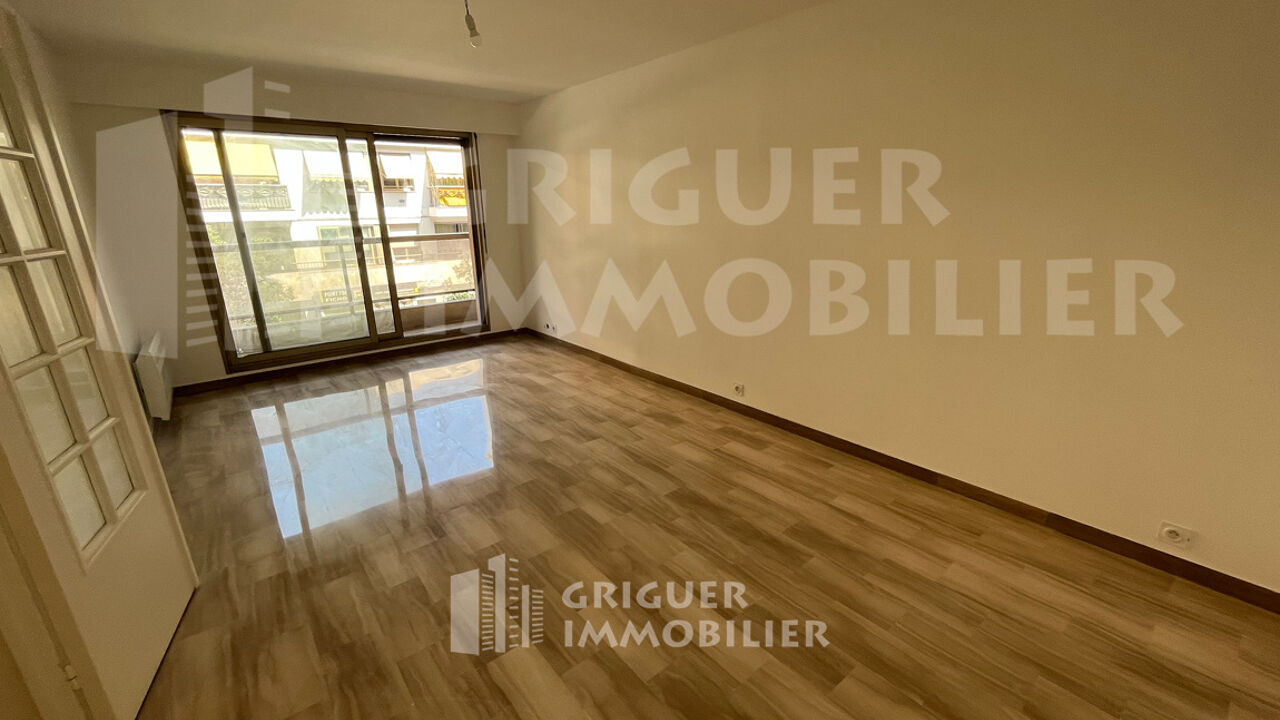 appartement 3 pièces 75 m2 à louer à Nice (06000)