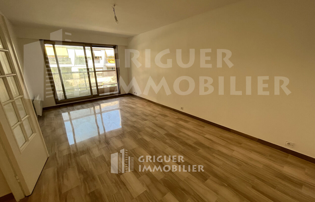 appartement 3 pièces 75 m2 à louer à Nice (06000)