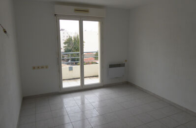 location appartement 458 € CC /mois à proximité de Cassis (13260)