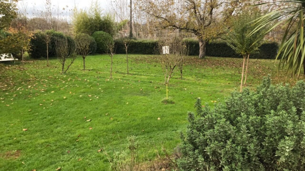 terrain  pièces 850 m2 à vendre à Gardonne (24680)