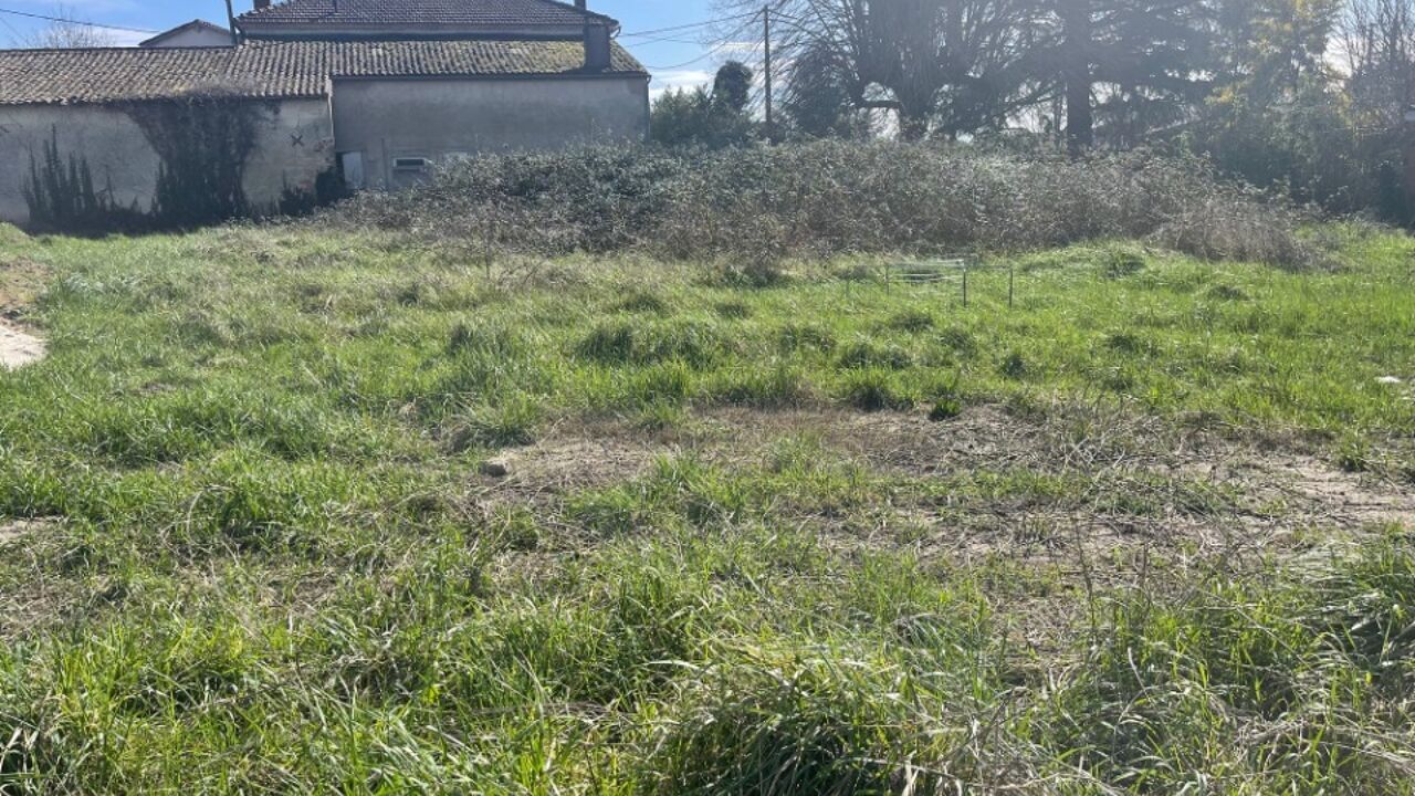 terrain  pièces 700 m2 à vendre à Langon (33210)