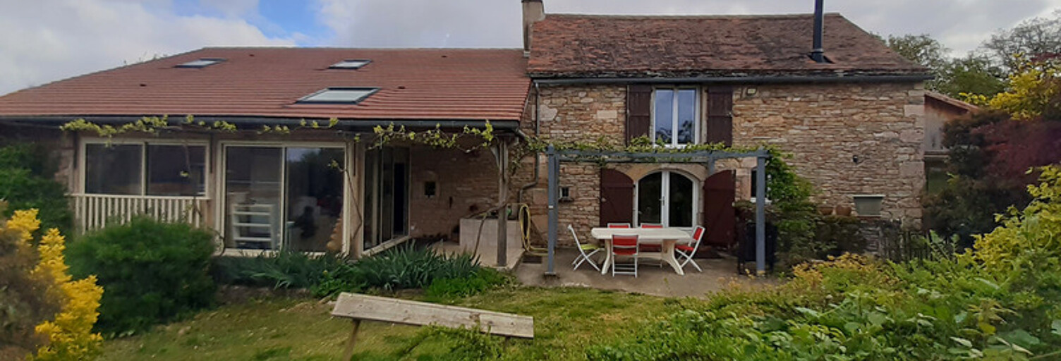 Maison 9 Pièces 187 m² à vendre à Laramière (46260)