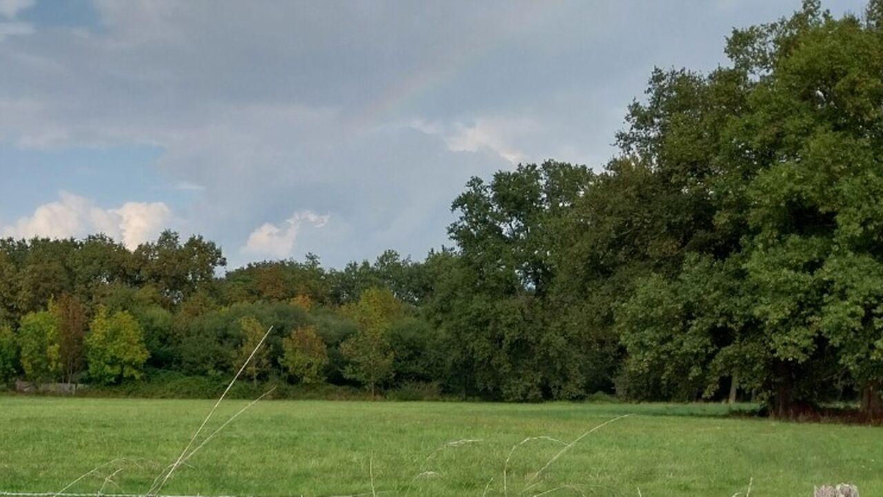 terrain  pièces 350 m2 à vendre à Castres-Gironde (33640)