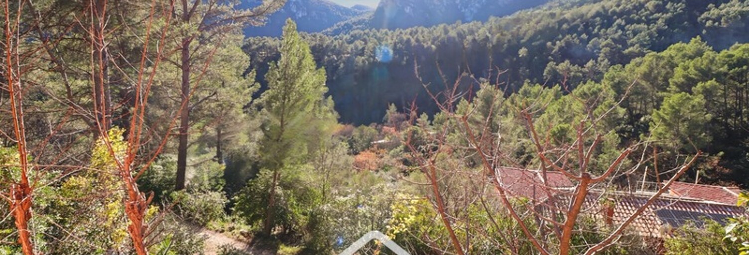 Maison 5 Pièces 135 m² à vendre à Belgentier (83210)