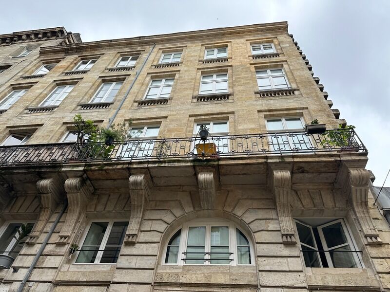 Appartement 4 pièces  à vendre Bordeaux 33000