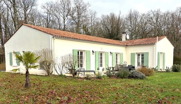 Villa / Maison 6 pièces  à vendre Taillebourg 17350