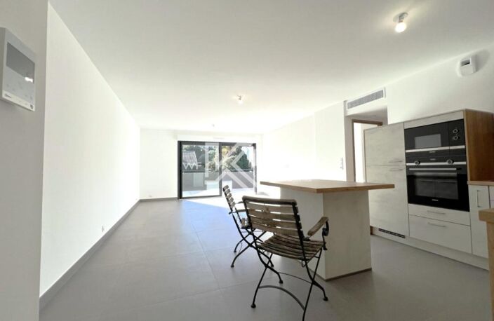 BOULOURIS PROCHE MER DANS RESIDENCE DE STANDING — photo 2