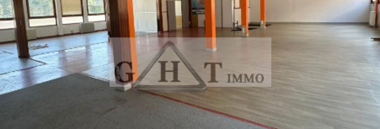 Commerce  250 m² à louer à Le Plessis-Belleville (60330)