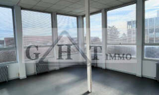Bureau  93 m² à louer à Le Plessis-Belleville (60330)