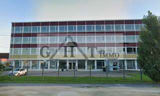 Immeuble  1600 m² à vendre à Trilport (77470)