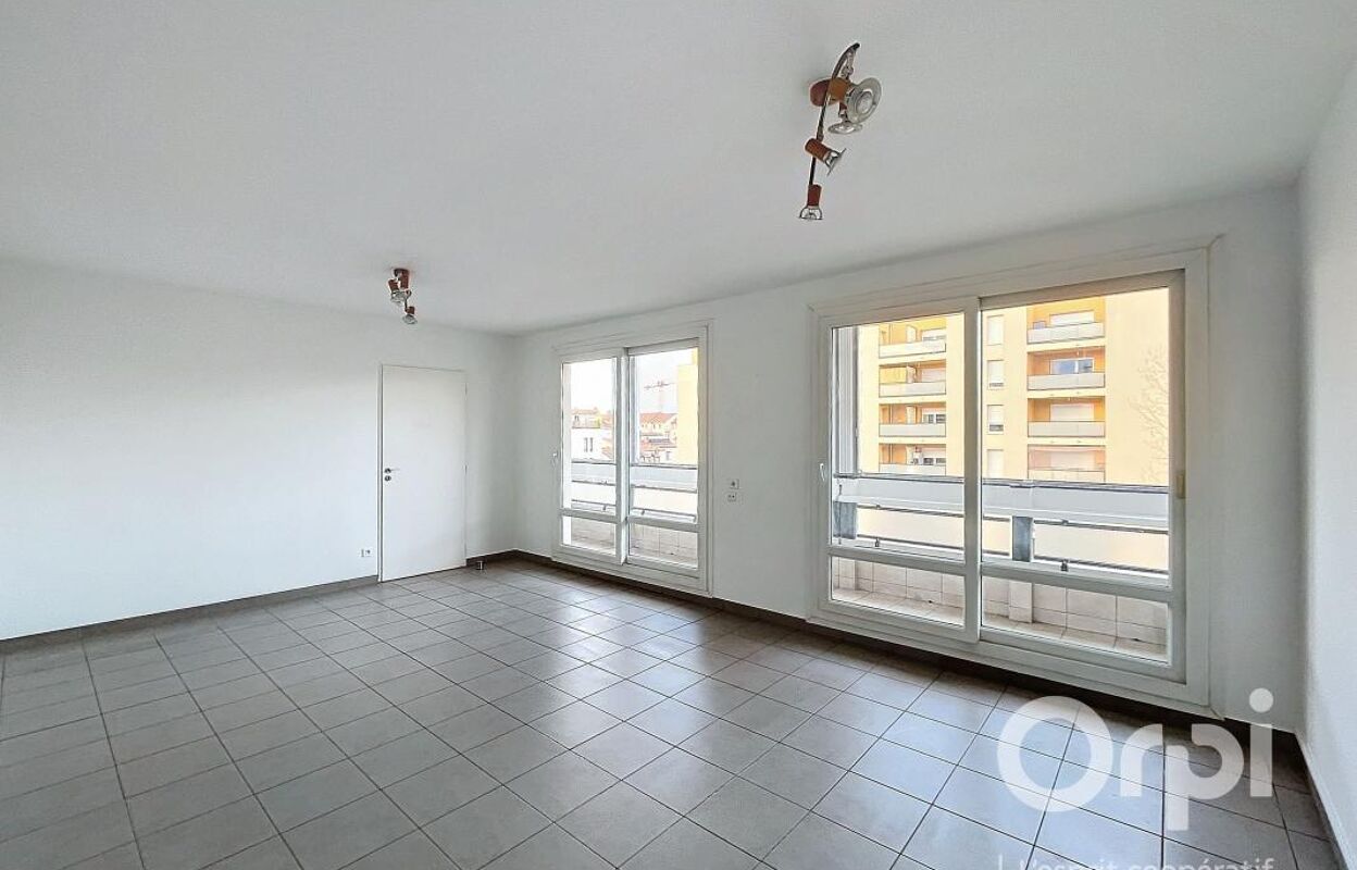 appartement 3 pièces 70 m2 à louer à Villeurbanne (69100)