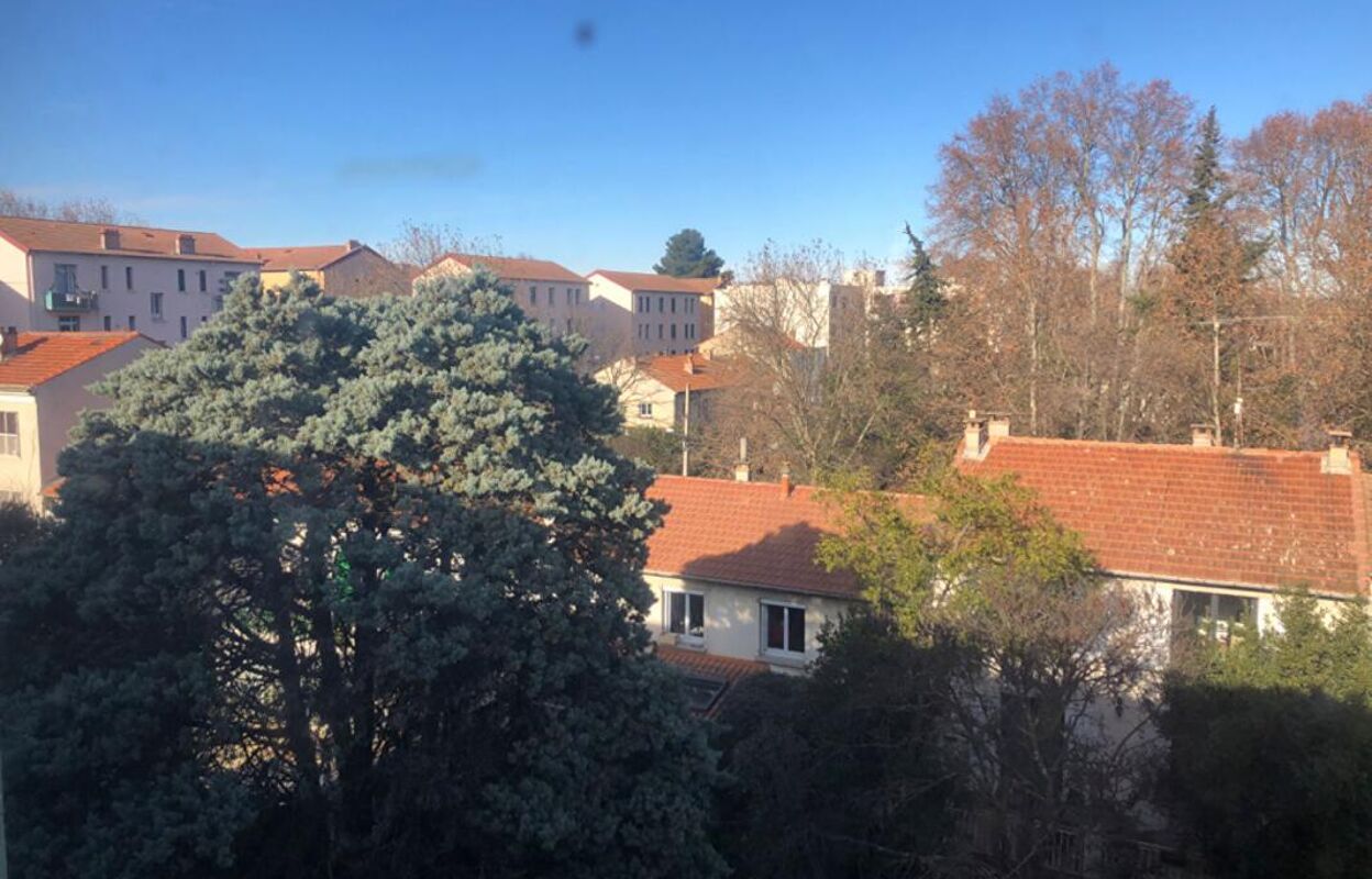 appartement 3 pièces 56 m2 à vendre à Avignon (84000)