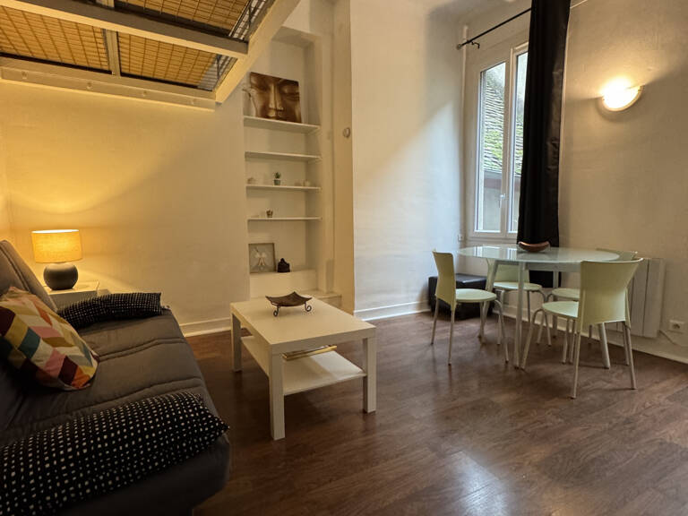 Studio meublé centre-ville de SENS — photo 1