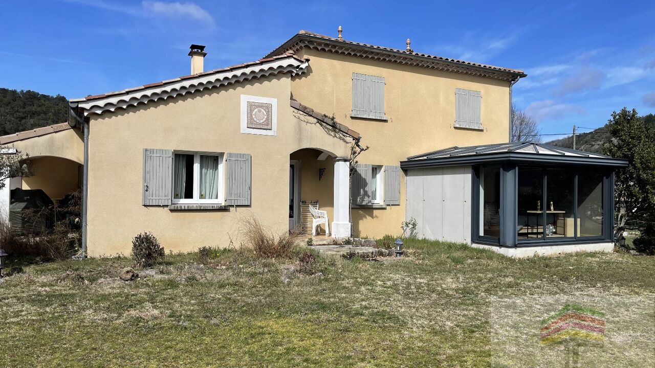 maison 5 pièces 159 m2 à vendre à Pont-de-Labeaume (07380)